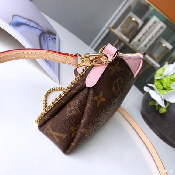 Frstbag ru Vuitton Louis CHANELUTCH PALLAS 0806